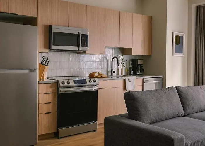 Kasa Shore 4* Chicago
